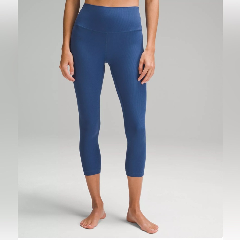lululemon Align™ Ribbed High-Rise Crop 23" size 6